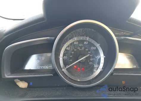 2018 Toyota Yaris Ia из США, поврежденный, VIN 3MYDLBYV2JY307716